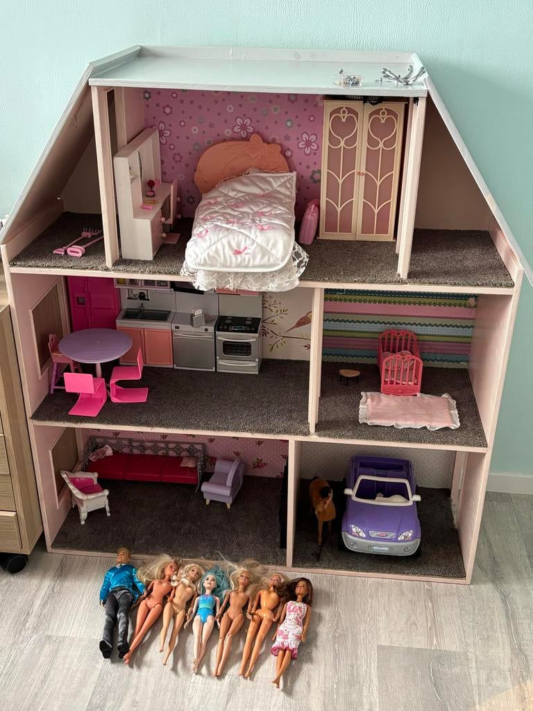 Houten, groot Barbie Poppenhuis met Meubels en Accessoires, Ophalen, Gebruikt, Poppenhuis