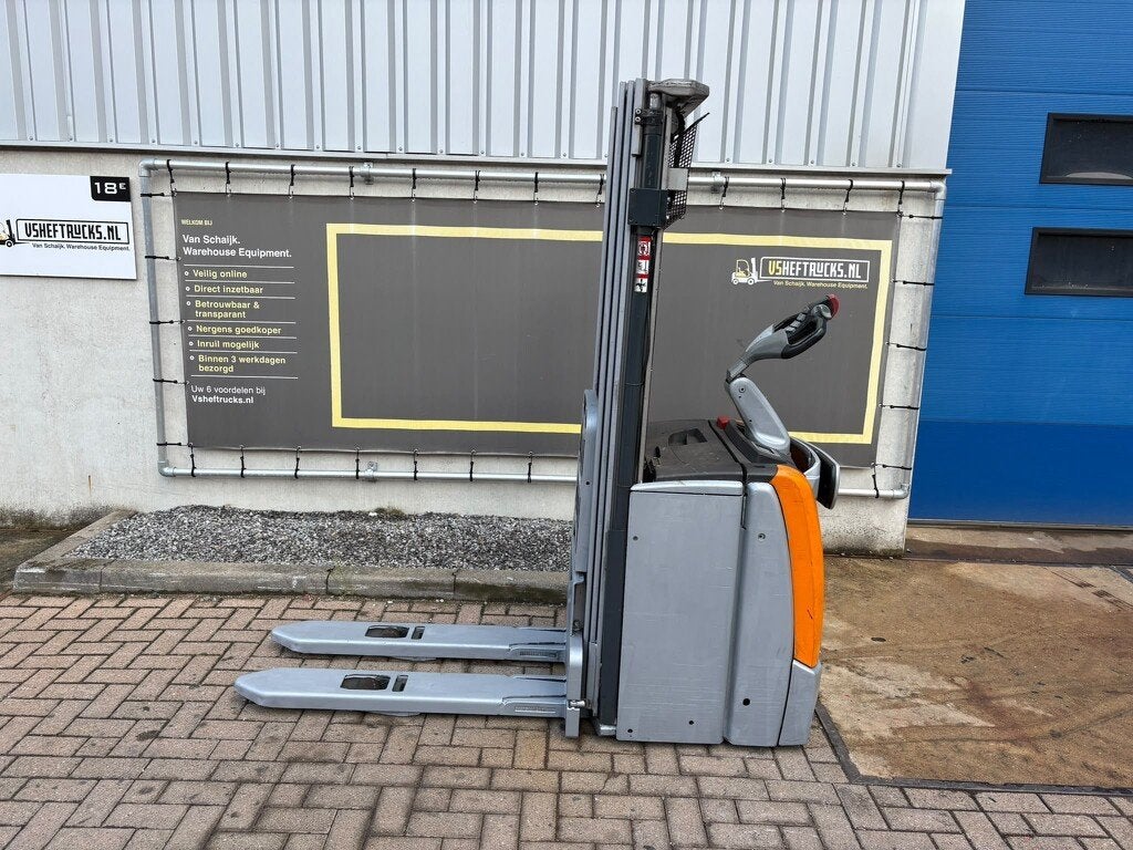 VS-22980 elektrische triplex stapelaar Still EXV SF 14I, Zakelijke goederen, Machines en Bouw | Heftrucks en Intern transport