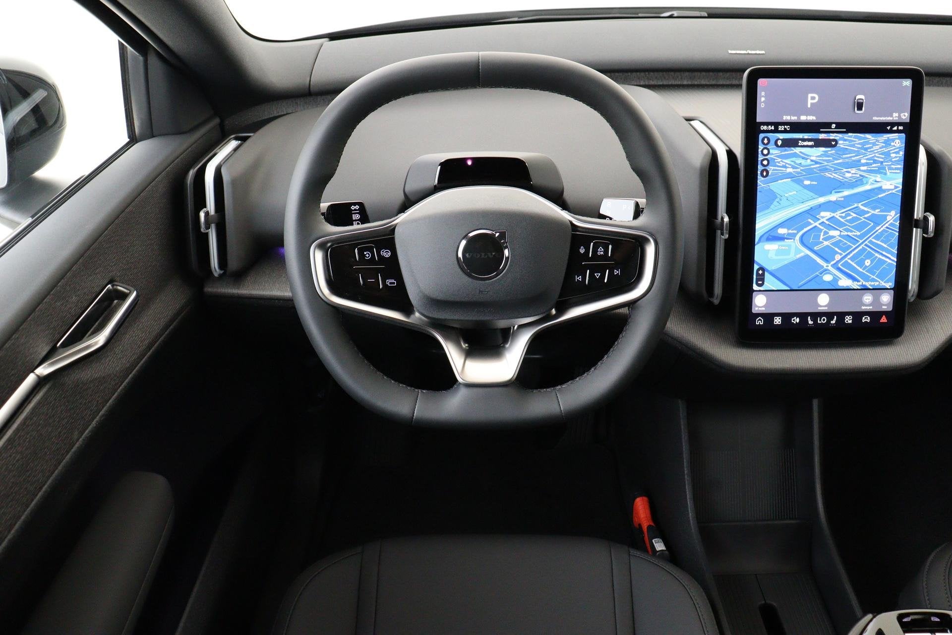 Volvo EX30 P5 LONG RANGE PLUS BLACK EDITION EUROPA 69 kWh -H, Auto's, Automaat, Achterwielaandrijving, Zwart, Blauw