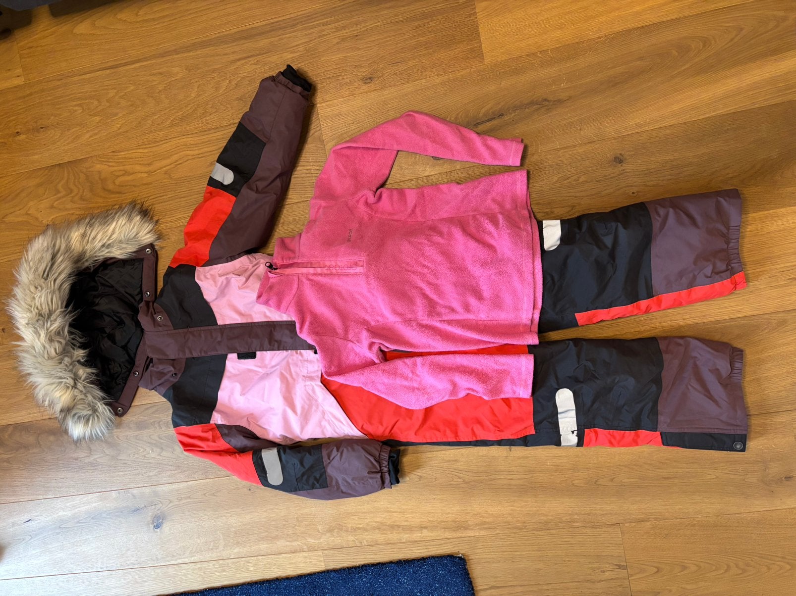 Skipak en fleece maat 128, Ophalen of Verzenden, Gebruikt, Meisje, Sport- of Zwemkleding