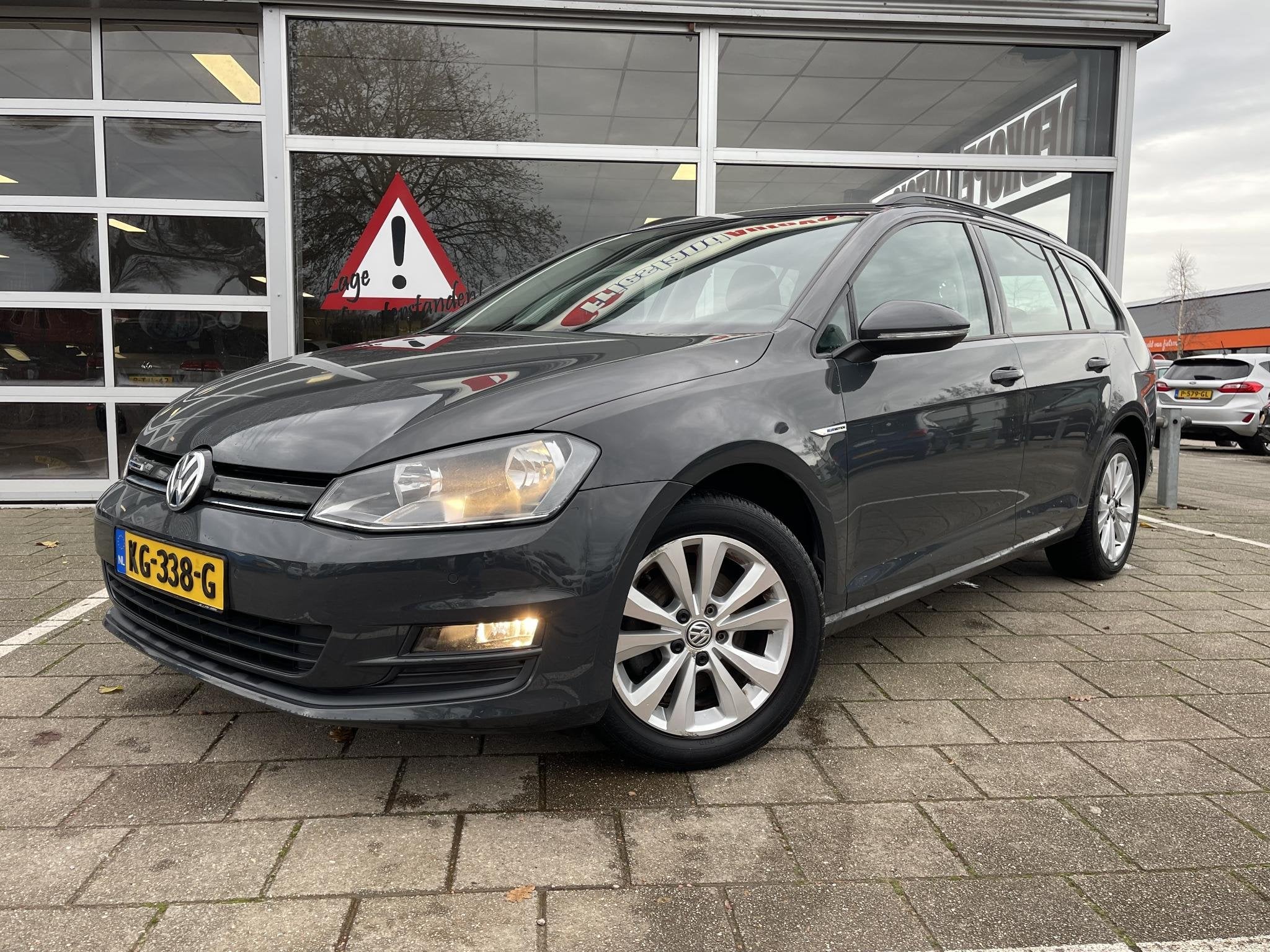 Volkswagen Golf 1.4 TGI Comfortline BlueMotion CNG//Cruise/C, Voorwielaandrijving, Stof, 4 cilinders, Automatische klimaatregeling