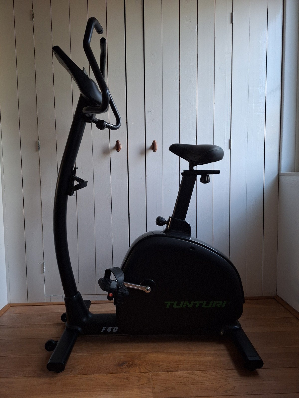 Tunturi Bike F40 Hometrainer, Ophalen, Gebruikt, Metaal, Benen