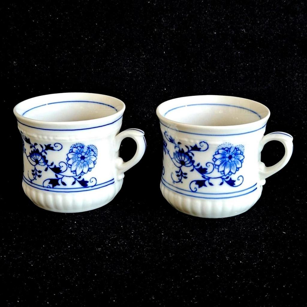 Zwiebelmuster Tsjechoslowakije Blauwe Ui Patroon, Ophalen