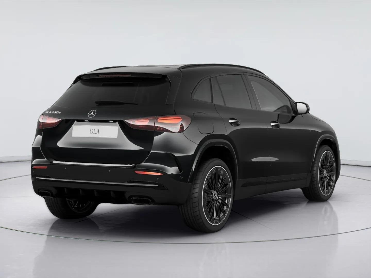 Mercedes-Benz GLA 250 e 140 Years Edition, Auto's, 1800 kg, Euro 6, 4 cilinders, 16 kWh