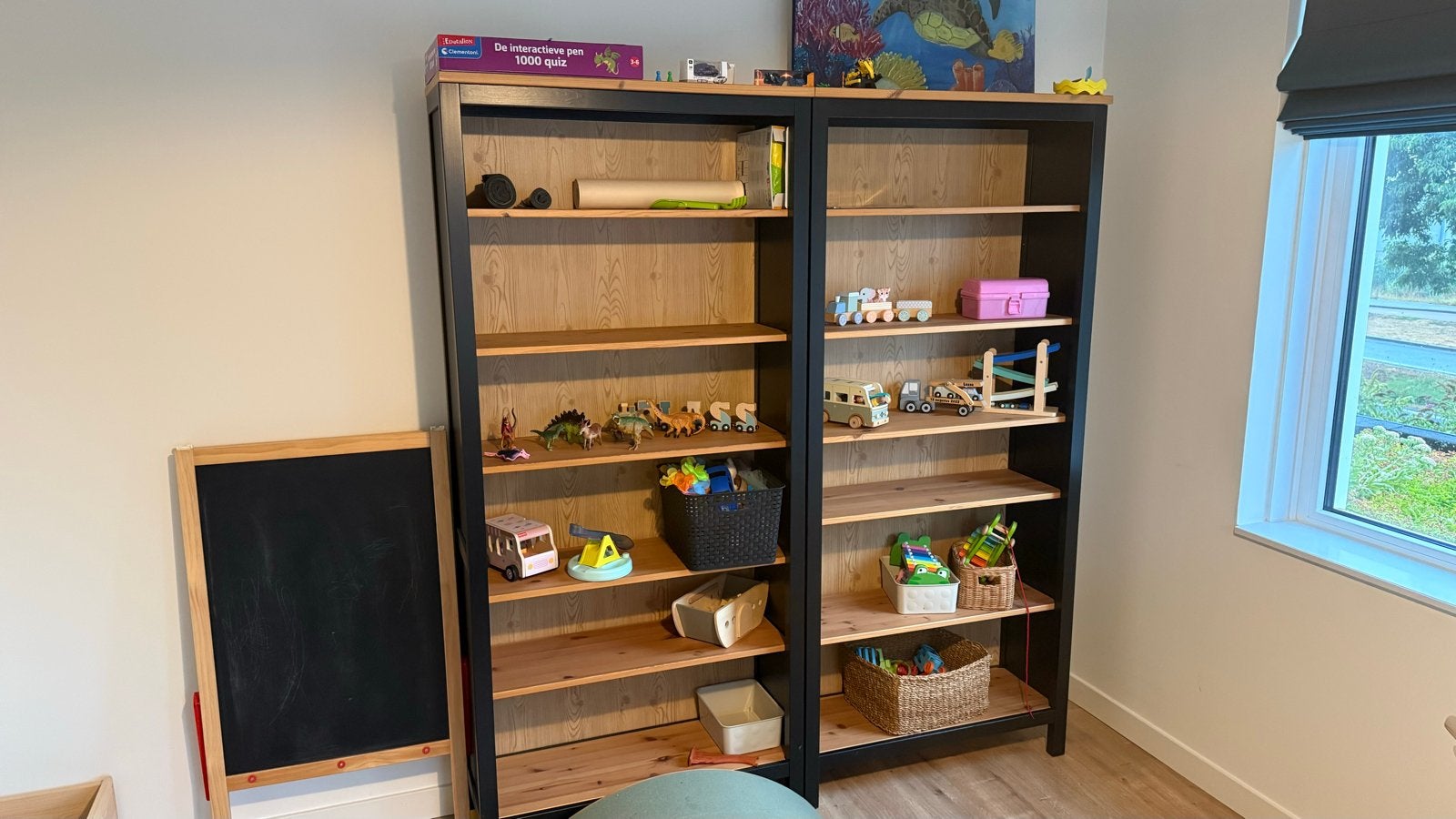 IKEA Hemnes Boekenkasten (2x) - Zwartbruin met Houtaccenten, Ophalen, Met plank(en), Gebruikt, 200 cm of meer