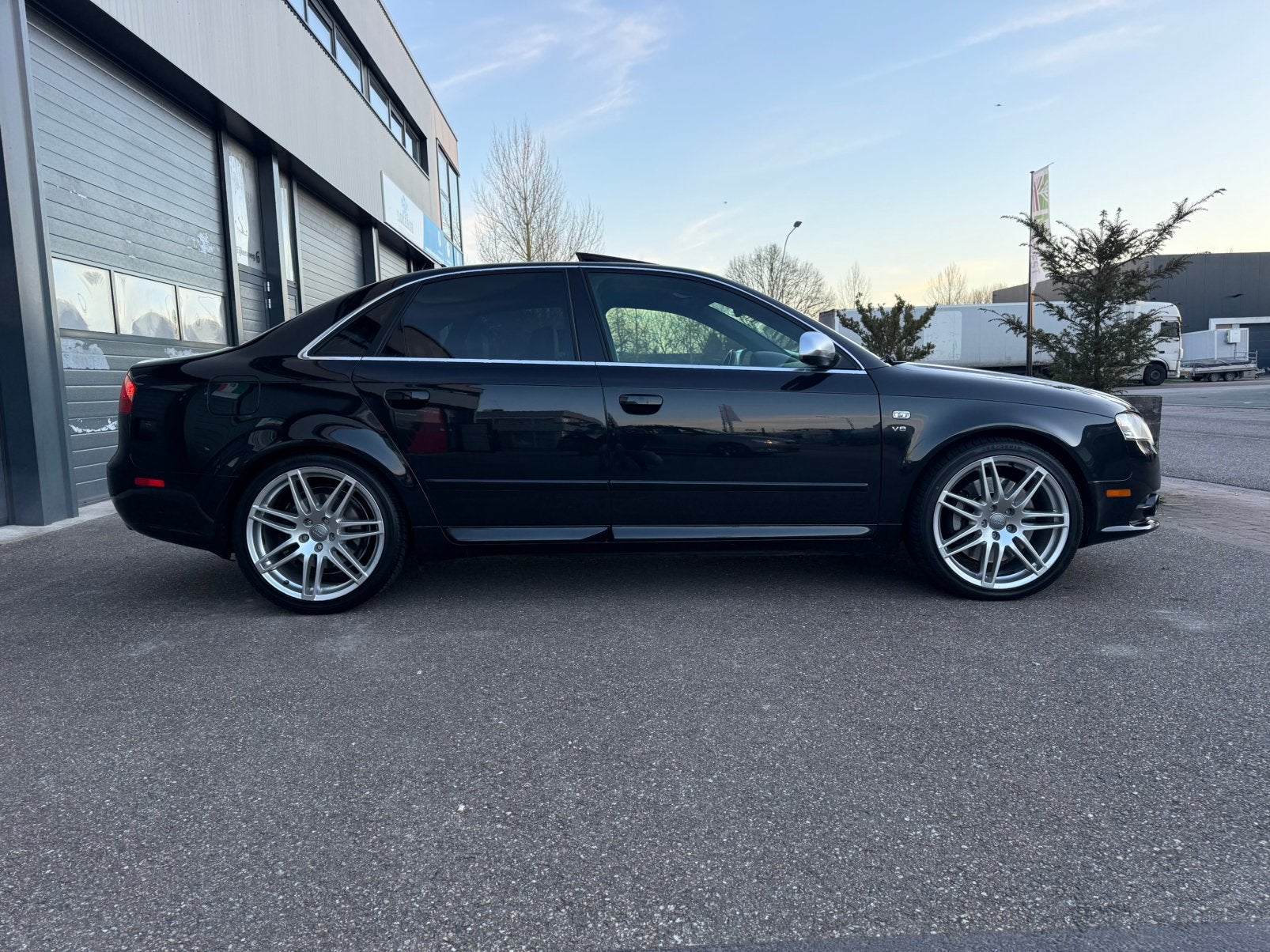 Audi 2008 Zwart, Auto's, 344 pk, Zwart, 10 km/l, Sedan