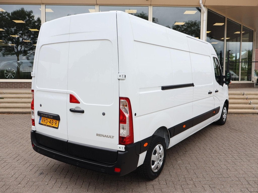 Renault Master T35 2.3 DCI 135 PK L3H2 WORK EDITION + APPLE, Voorwielaandrijving, Gebruikt, Euro 6, 4 cilinders