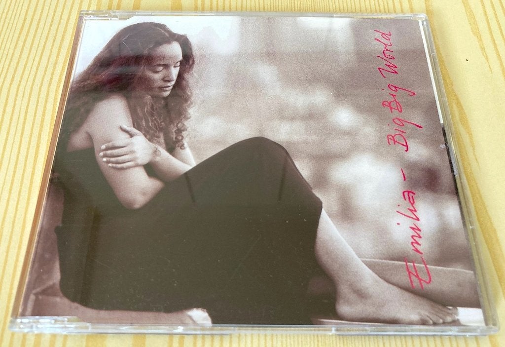 CD Single Emilia - Big Big World (4 Tracks), Ophalen, Zo goed als nieuw, Pop