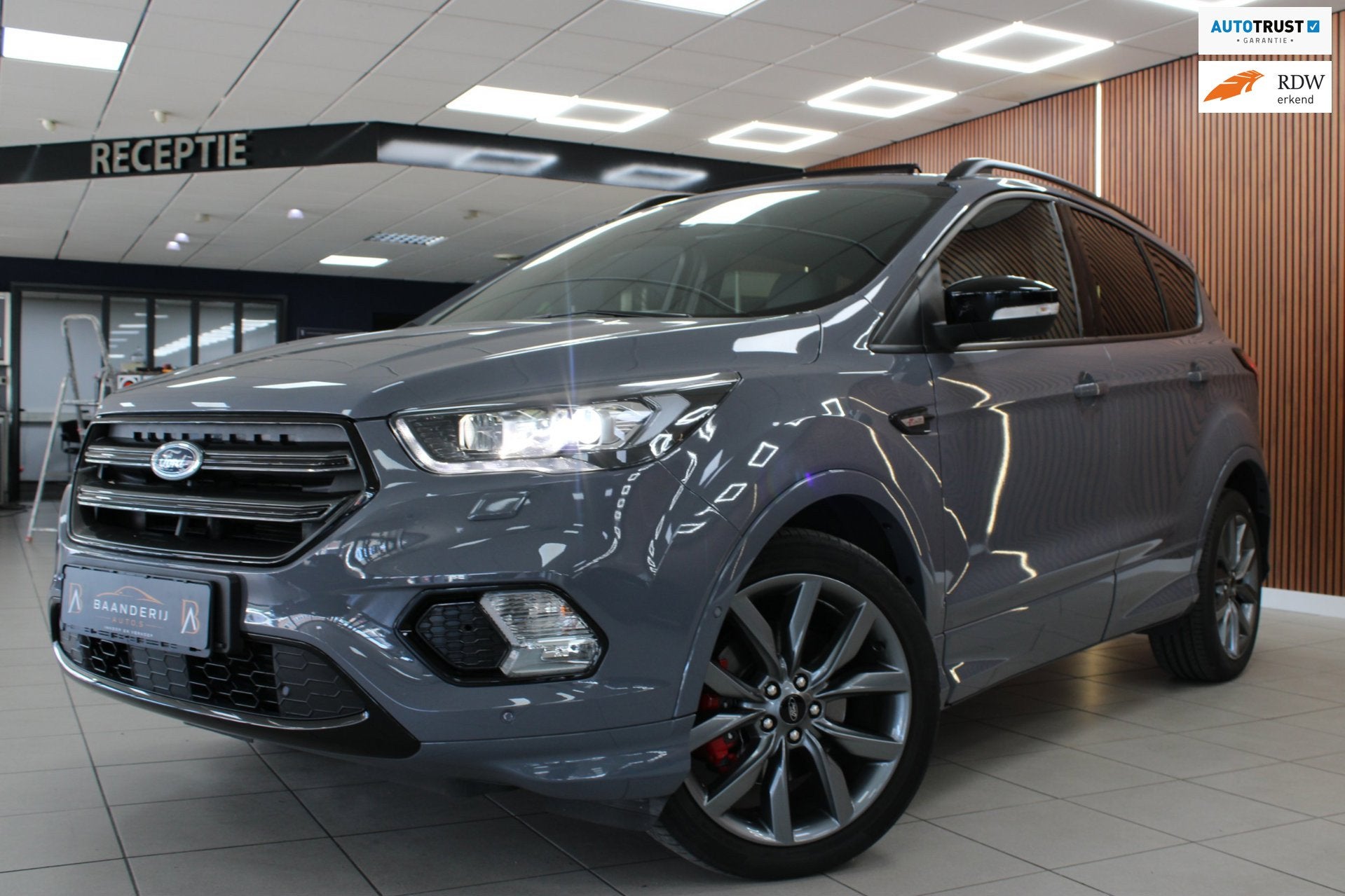Ford KUGA 2.0 St Line Automaat AWD | Airco | pano | Carplay|, Auto's, Ford, Automaat, Stof, Gebruikt, 4 cilinders