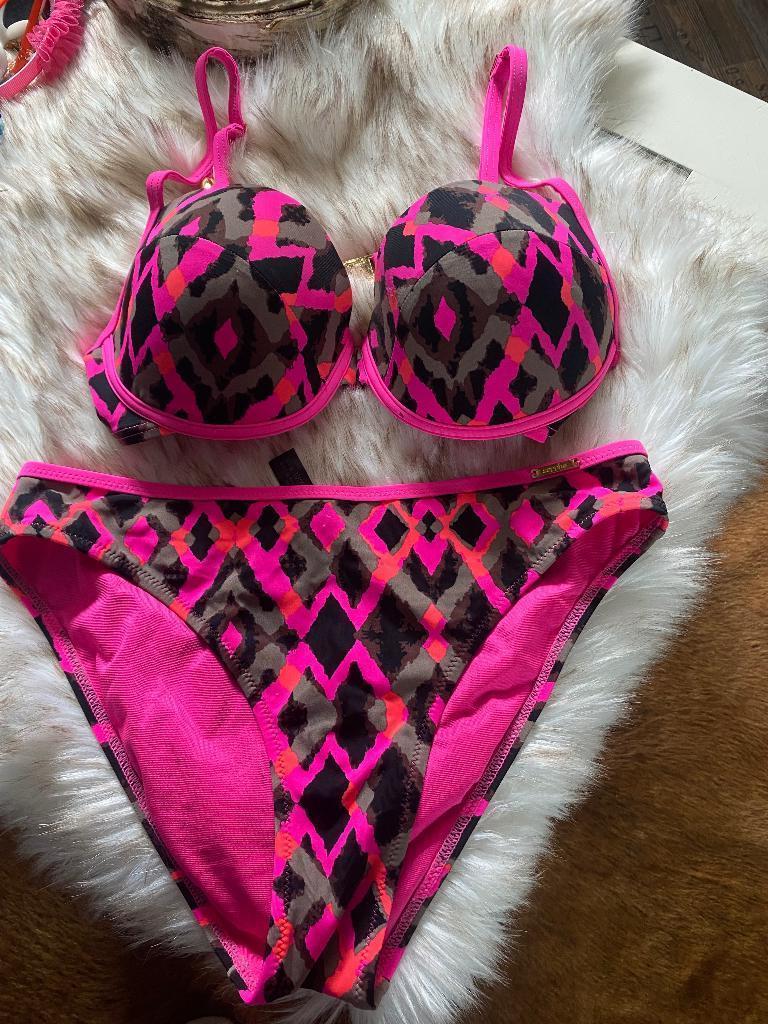 Nieuwe Bikini Sapph 75 D en slip M, Overige kleuren, Nieuw, Ophalen of Verzenden, Sapph