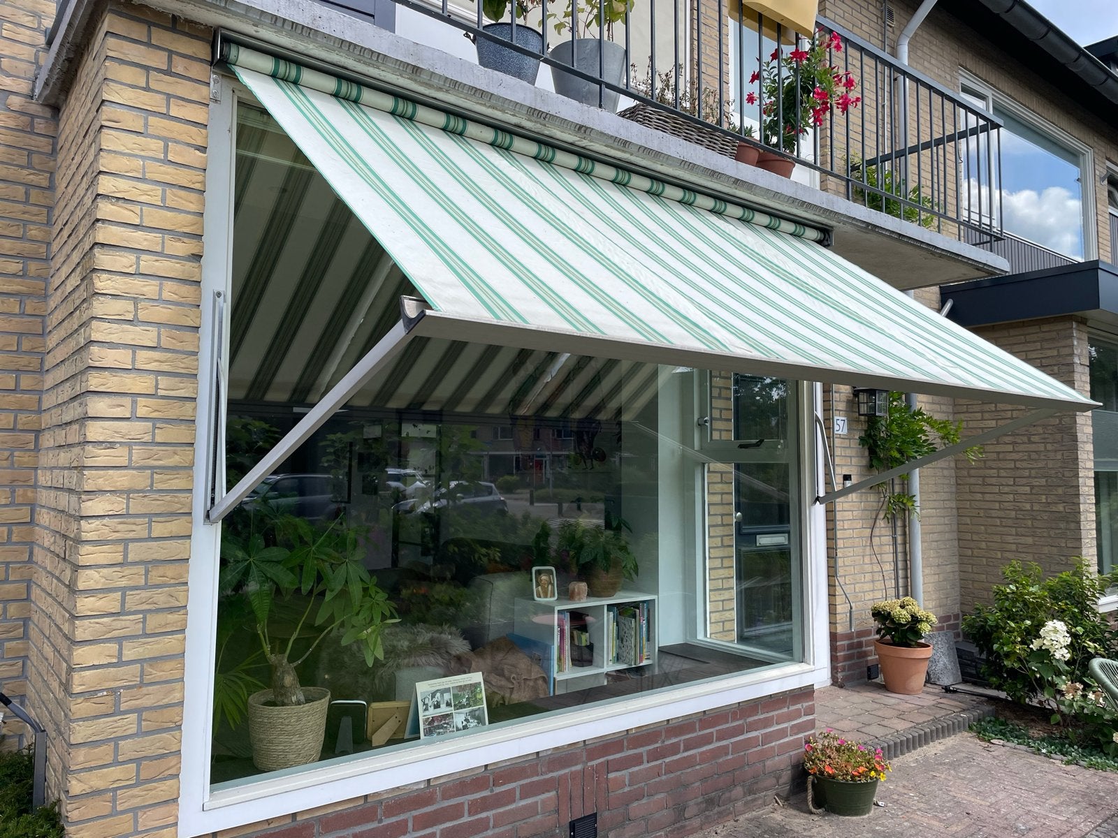 Zonnescherm 2.95 breed - Beschadigd doek, Tuin en Terras, Zonneschermen, Ophalen, Gebruikt, 150 tot 300 cm, 250 cm tot 450 cm