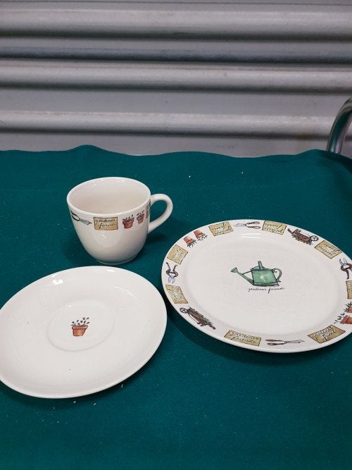 bord en kop en schotel, Ophalen of Verzenden, 'T Olde Gre-j, Info@toldegrej.nl, Endepoelstraat 20f Didam