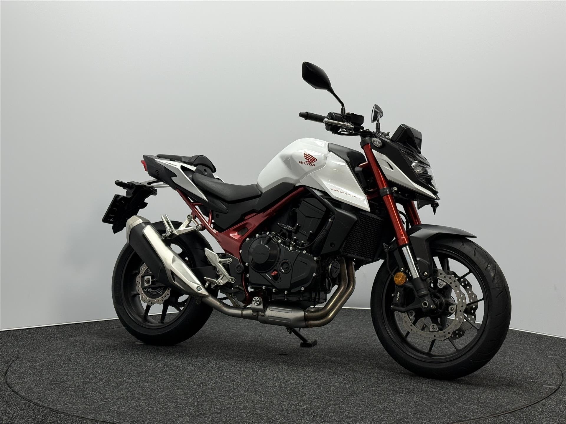 Honda CB 750 HORNET, Bedrijf, Meer dan 35 kW, Traction Control, Naked bike