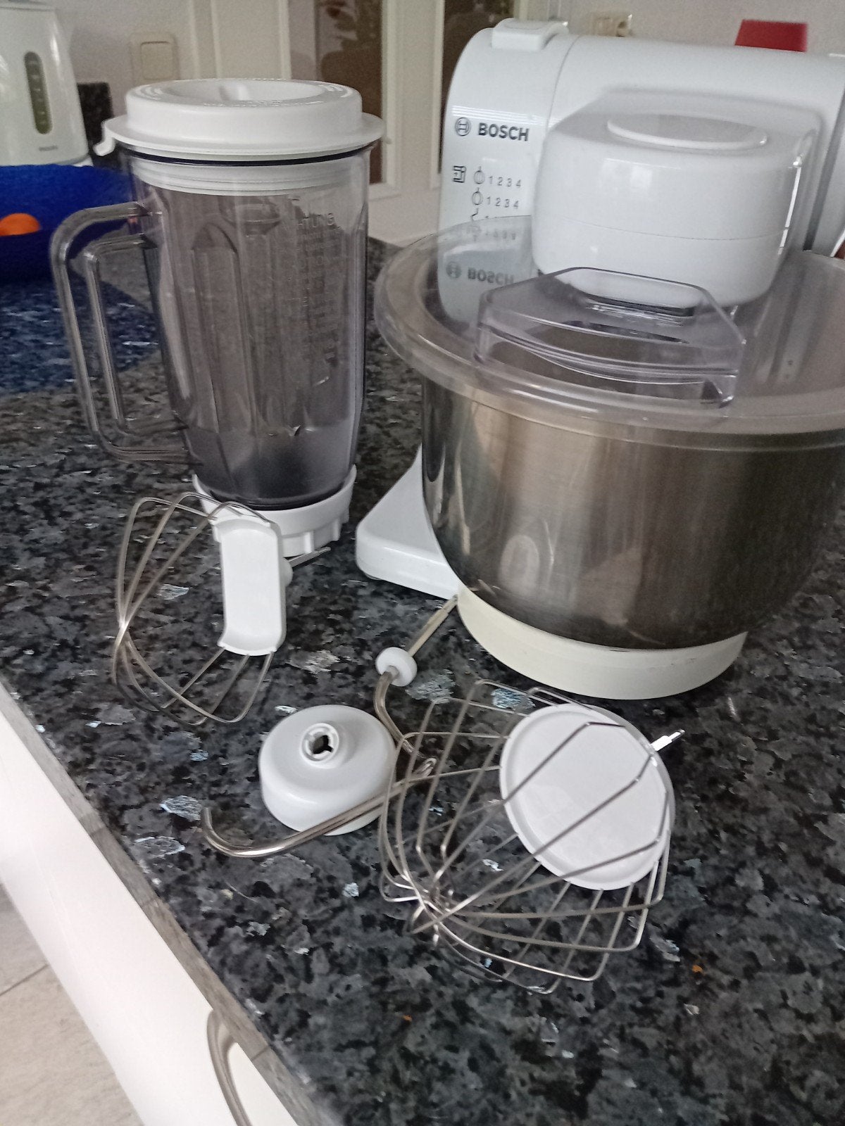 Bosch MUM4 keukenmachine met blender en accessoires, Witgoed en Apparatuur, 3 snelheden of meer, Ophalen of Verzenden, Zo goed als nieuw