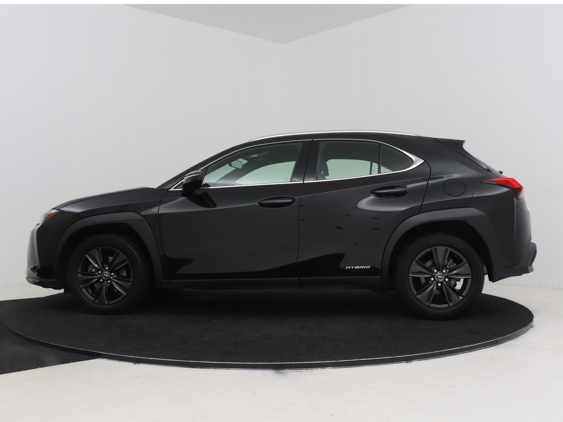 Lexus UX 250h Business Line Pro | Stoel+stuurverwarming | Na, Auto's, Lexus, Stof, Gebruikt, 4 cilinders, Zwart