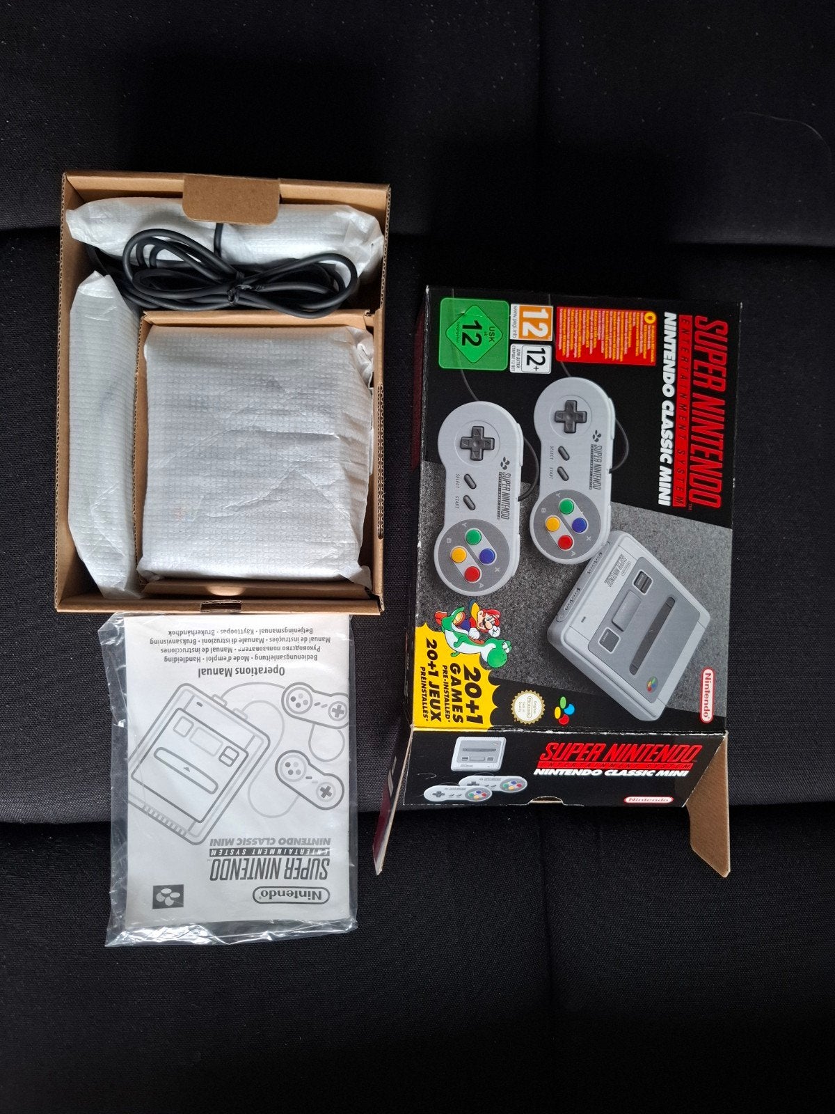SNES Super Nintendo mini + 21 games Original + meer mogelijk, Ophalen of Verzenden, Zo goed als nieuw, Met 2 controllers