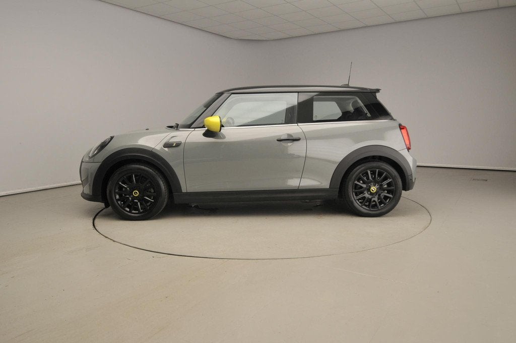 MINI 3-deurs Electric | LED | Navigatie | Sportstoelen| Clim, Auto's, Mini, 12 maanden, 4 stoelen, Leder en Stof, Mini Electric