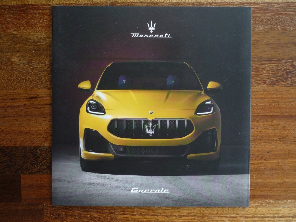 Maserati Grecale (2023, Duits), Ophalen of Verzenden, Nieuw