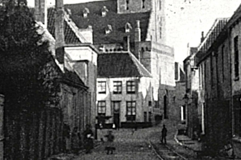 804677	Sluis	Zeeland	1900	Gelopen met zegel, Ophalen of Verzenden, Voor 1920, Gelopen, Zeeland