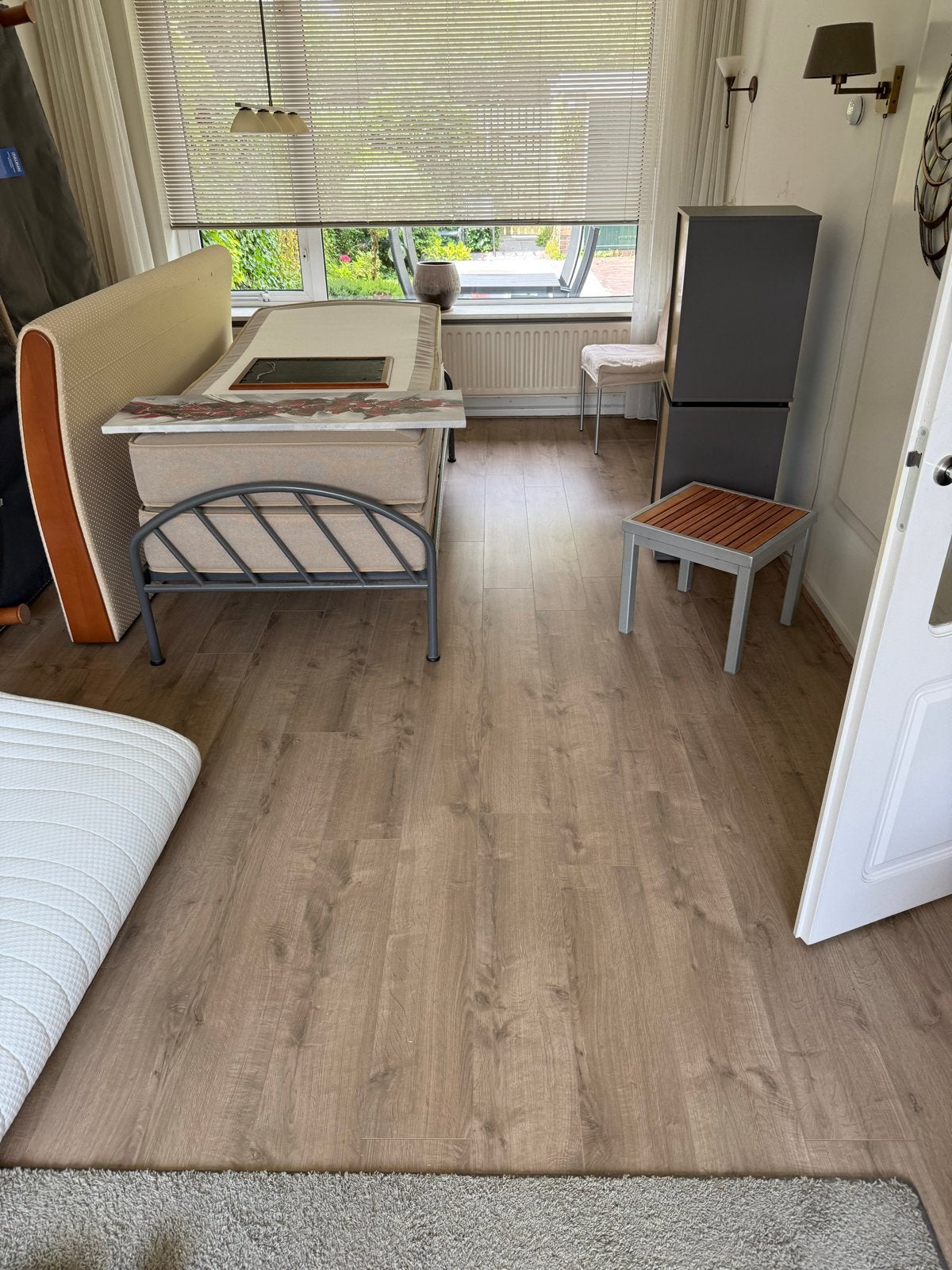 Mooie vloer 40m2 - zelf eruit halen, Ophalen, Gebruikt, Bruin, 25 tot 50 m²