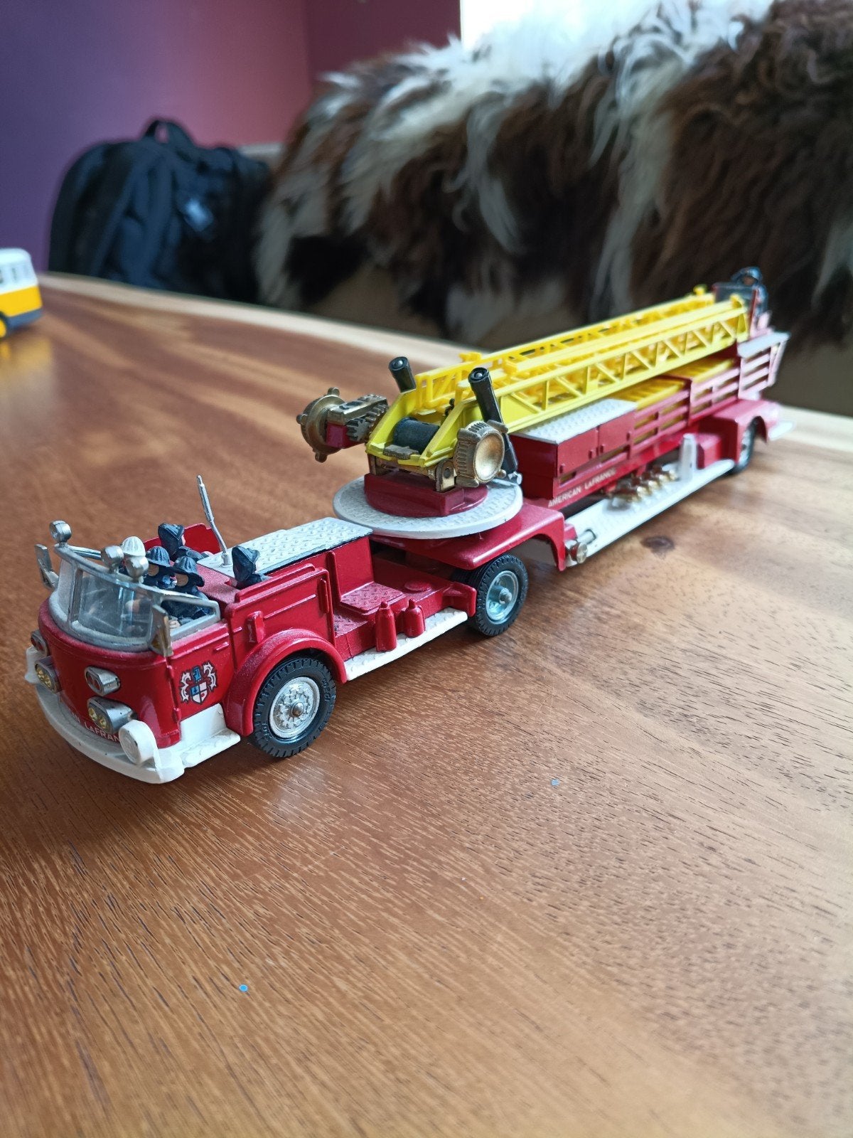 Corgi Major Toys American LaFrance Aerial Rescue Truck, Ophalen of Verzenden, Zo goed als nieuw