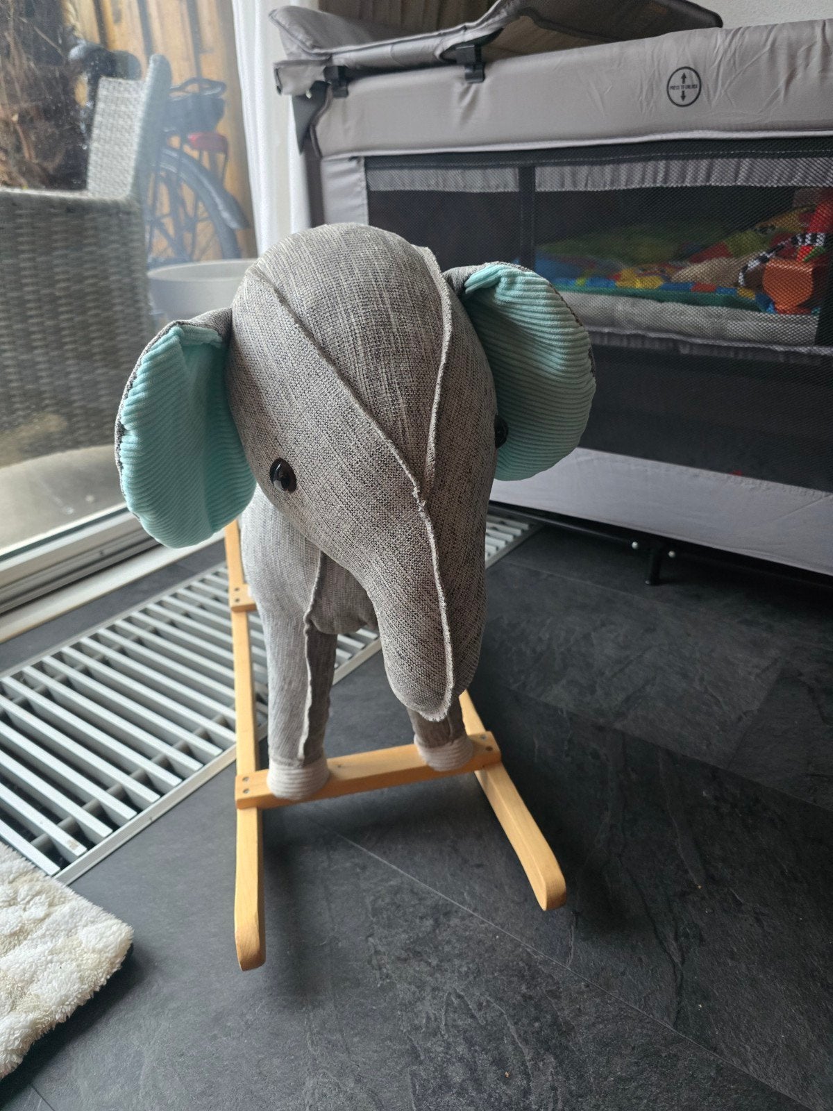 Schommel olifant - Leuk voor de kleintjes!, Ophalen, Gebruikt, Overige typen