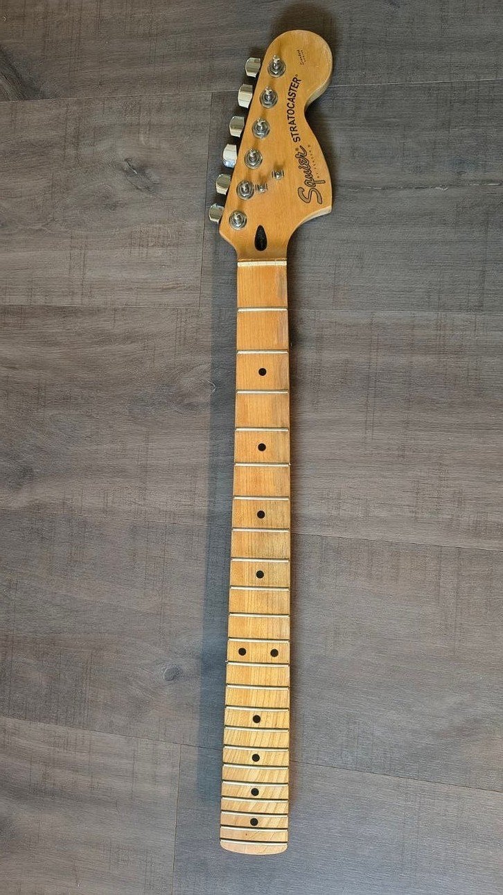 Squier maple hals met stemmechanieken, Muziek en Instrumenten, Ophalen of Verzenden, Elektrische gitaar