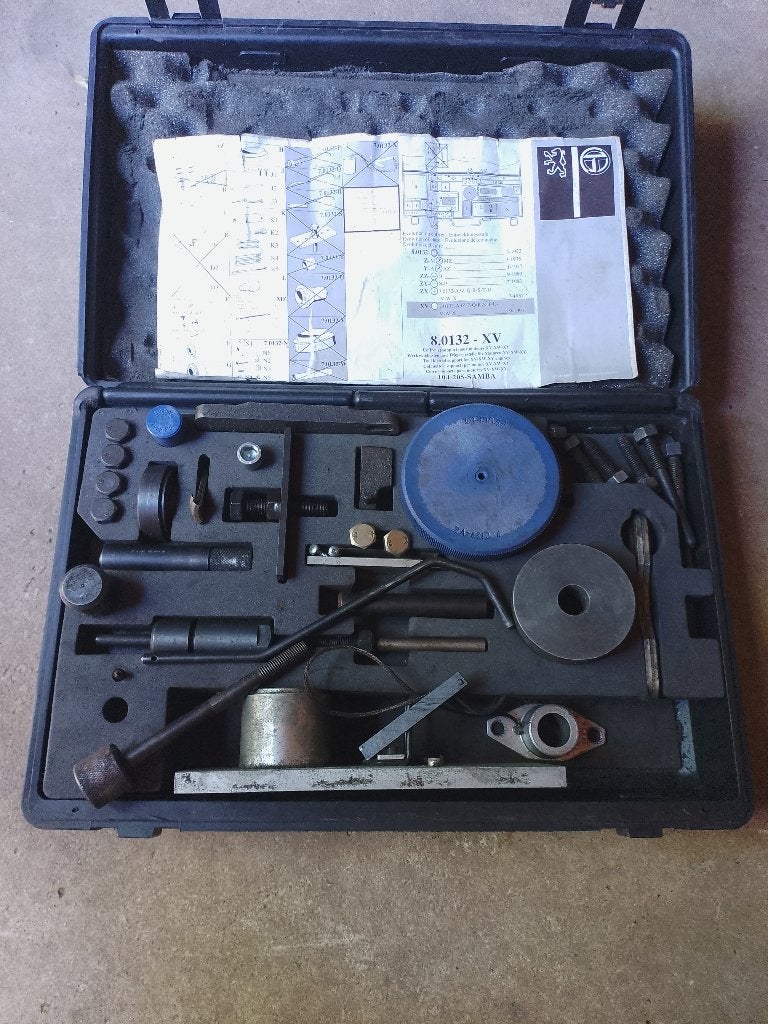 Oldtimer Peugeot Dealer motor gereedschap Fenwick 7.0132, Auto diversen, Autogereedschap, Ophalen of Verzenden, Gebruikt