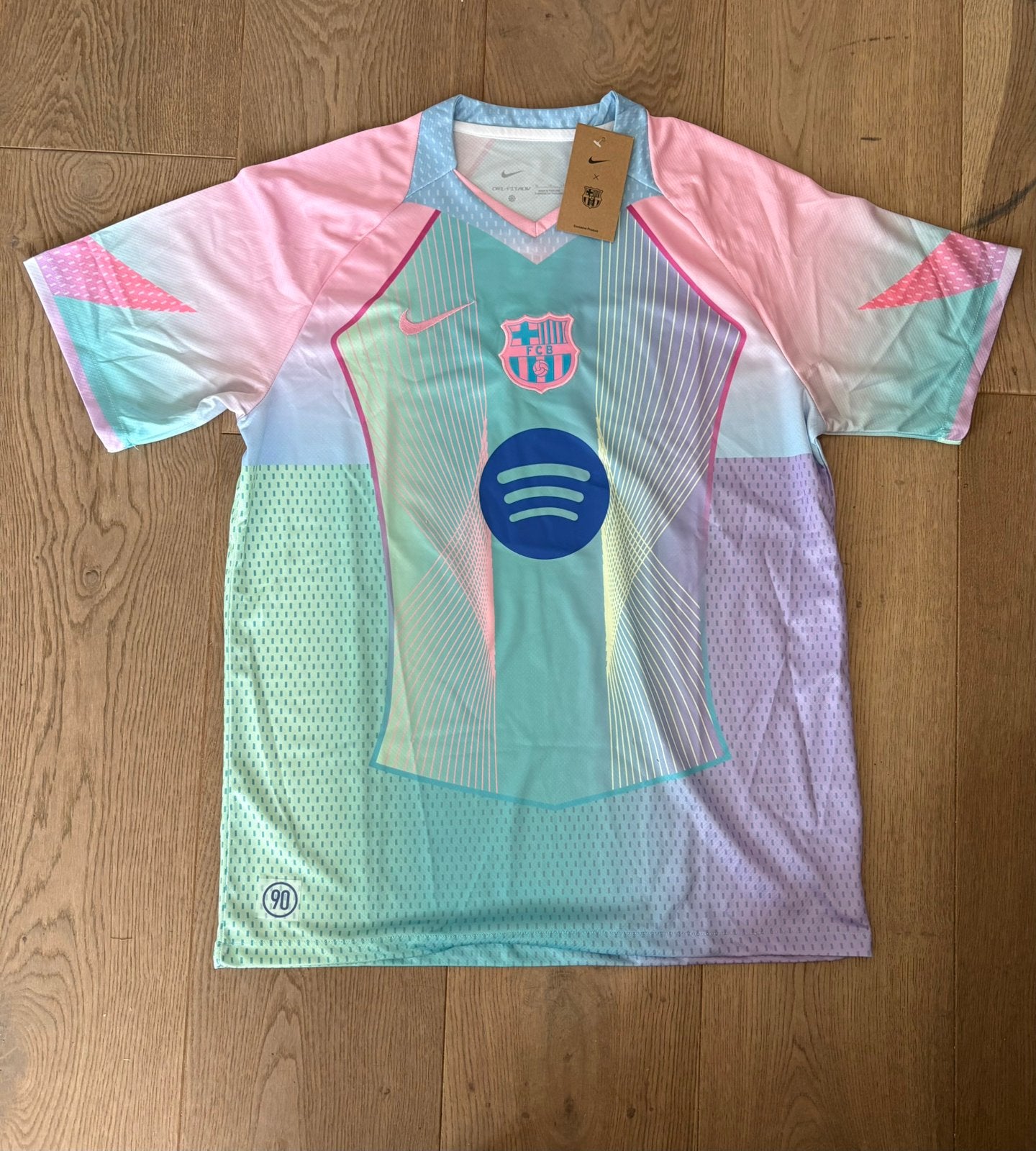 FC Barcelona special edition shirt pink and blu, Maat XL, Ophalen of Verzenden, Nieuw, Shirt