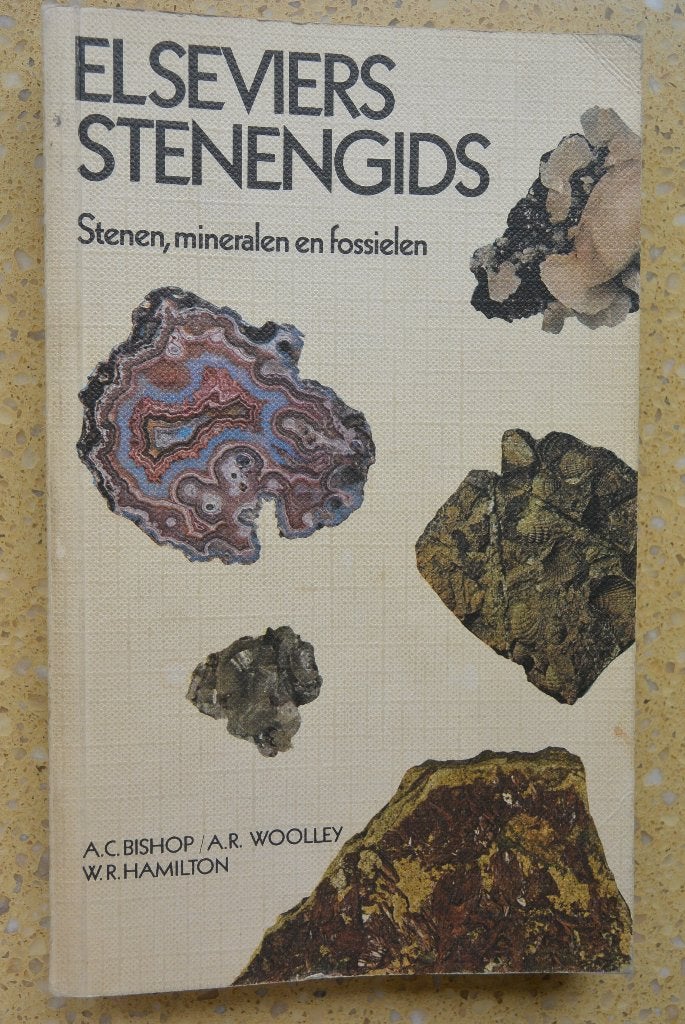Elseviers Stenengids Stenen, mineralen en fossielen, Boeken, Gelezen, Ophalen of Verzenden, A.C. Bishop; A.R. Woolley; W.R. Hamilton