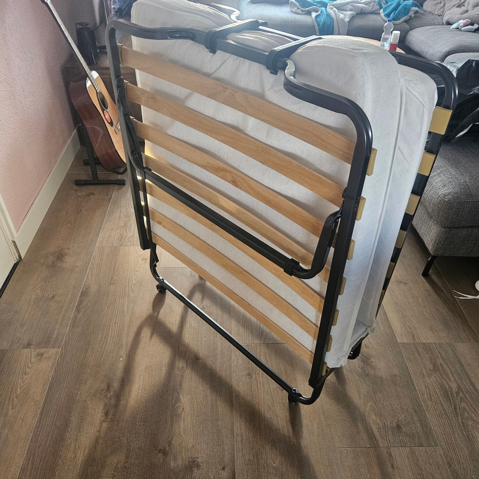 Eenpersoons opklapbed 90x200 cm - nauwelijks gebruikt, Ophalen, 90 cm, Eenpersoons, Zo goed als nieuw