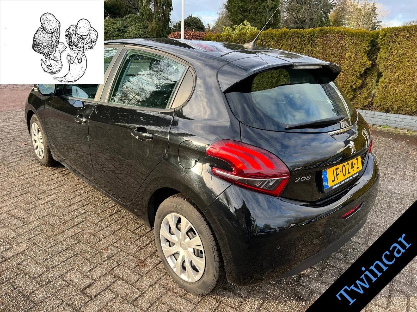 Peugeot 208 1.2 PureT. 82 5-DRS AC NAVI CRUISE NAP, Auto's, Stof, Gebruikt, 1199 cc, 82 pk