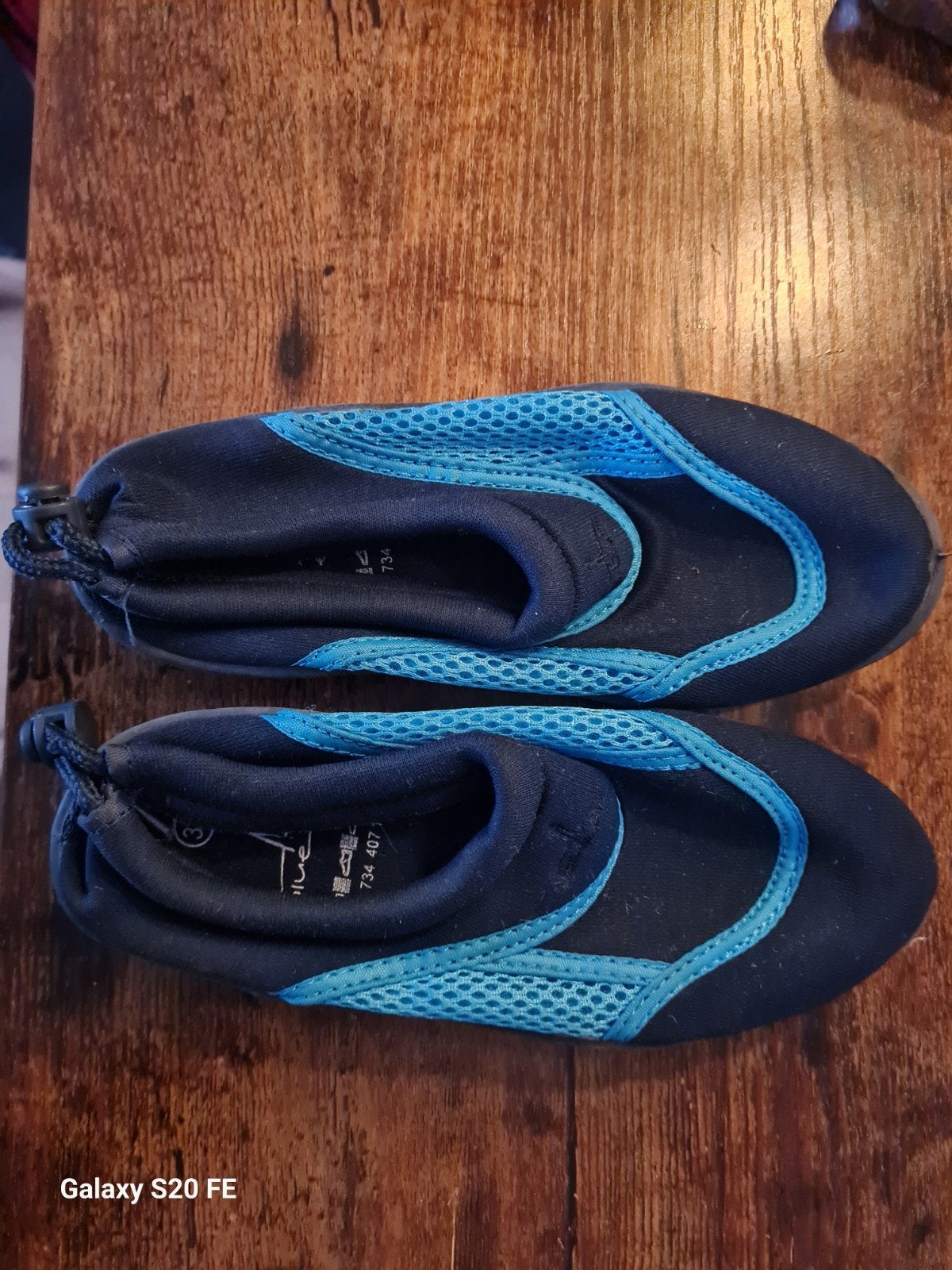 waterschoenen grijze schoenen en zwarte gymschoenen, Zwemschoenen, Overige maten, Ophalen of Verzenden, Zo goed als nieuw
