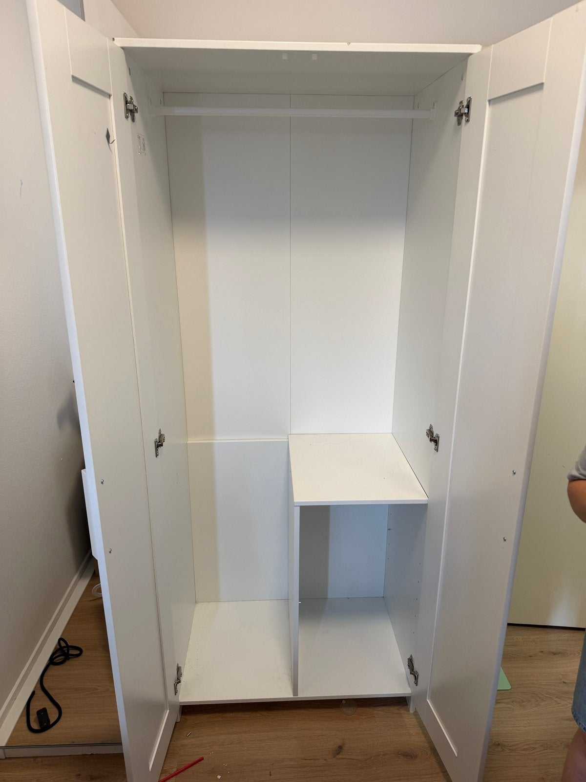 Twee kledingkasten en meubel met schappen - Gratis!, Ophalen, Gebruikt, 200 cm of meer, 50 tot 100 cm