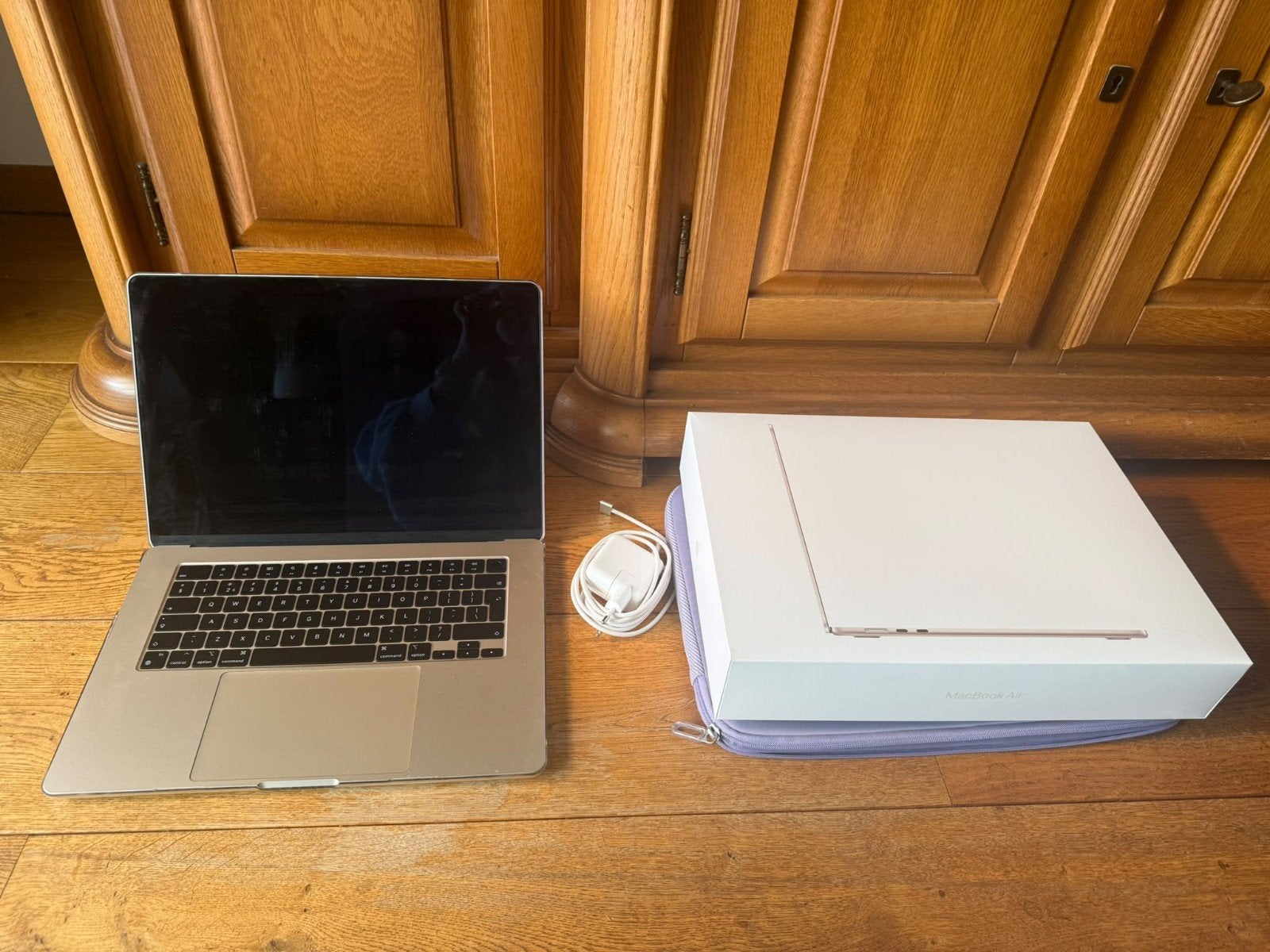 Apple MacBook Air (M2, 2023), 8 GB, Apple m2, Ophalen of Verzenden, Zo goed als nieuw