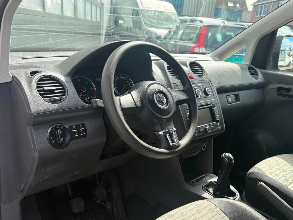 Volkswagen Caddy 1.6TDI 75pk Airco Navi Trekhaak MARGE!, Auto's, Voorwielaandrijving, Euro 5, Gebruikt, 4 cilinders