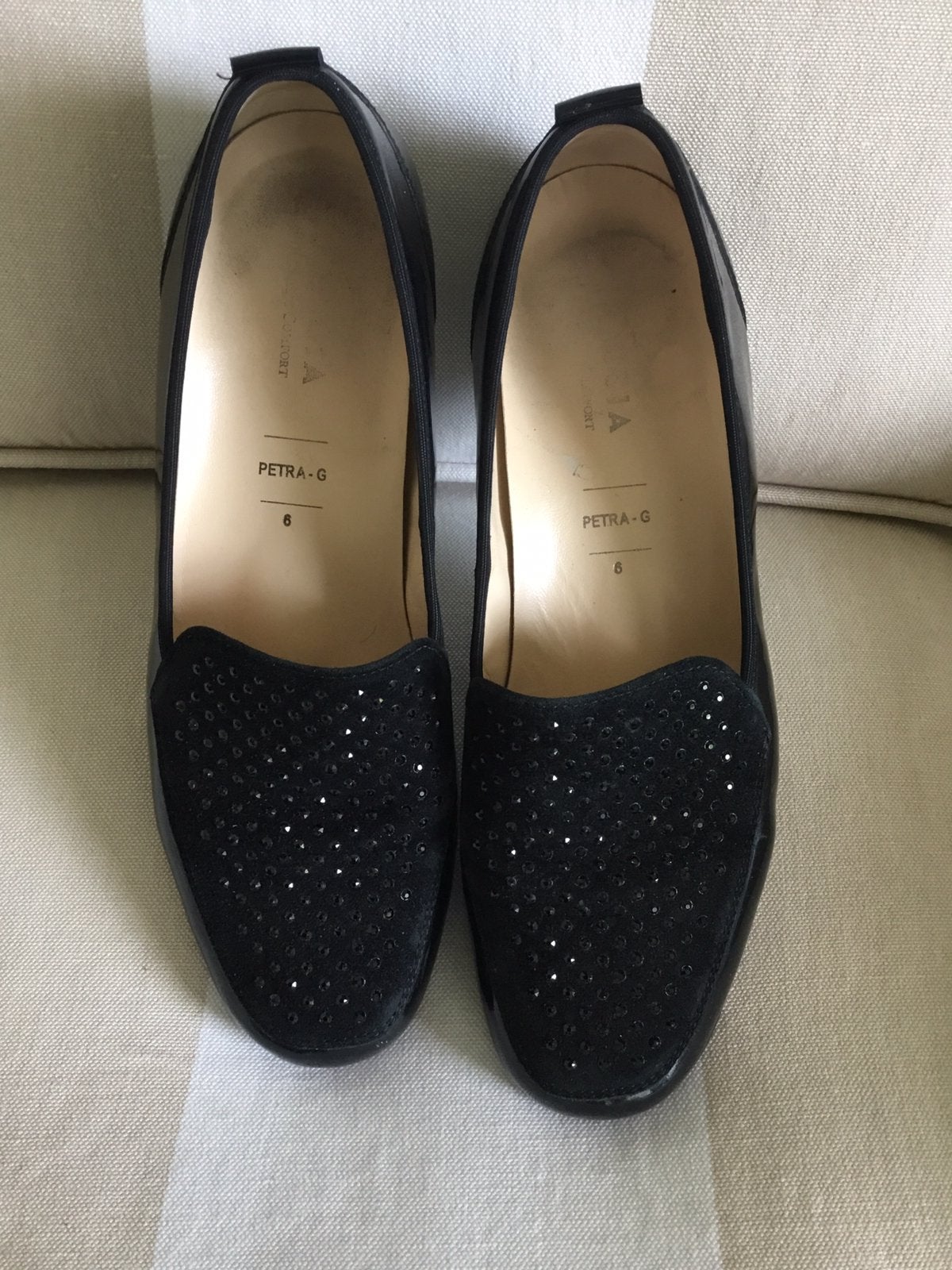 Hassia instappers 39, Kleding | Dames, Schoenen, Ophalen, Zo goed als nieuw, Zwart, Instappers
