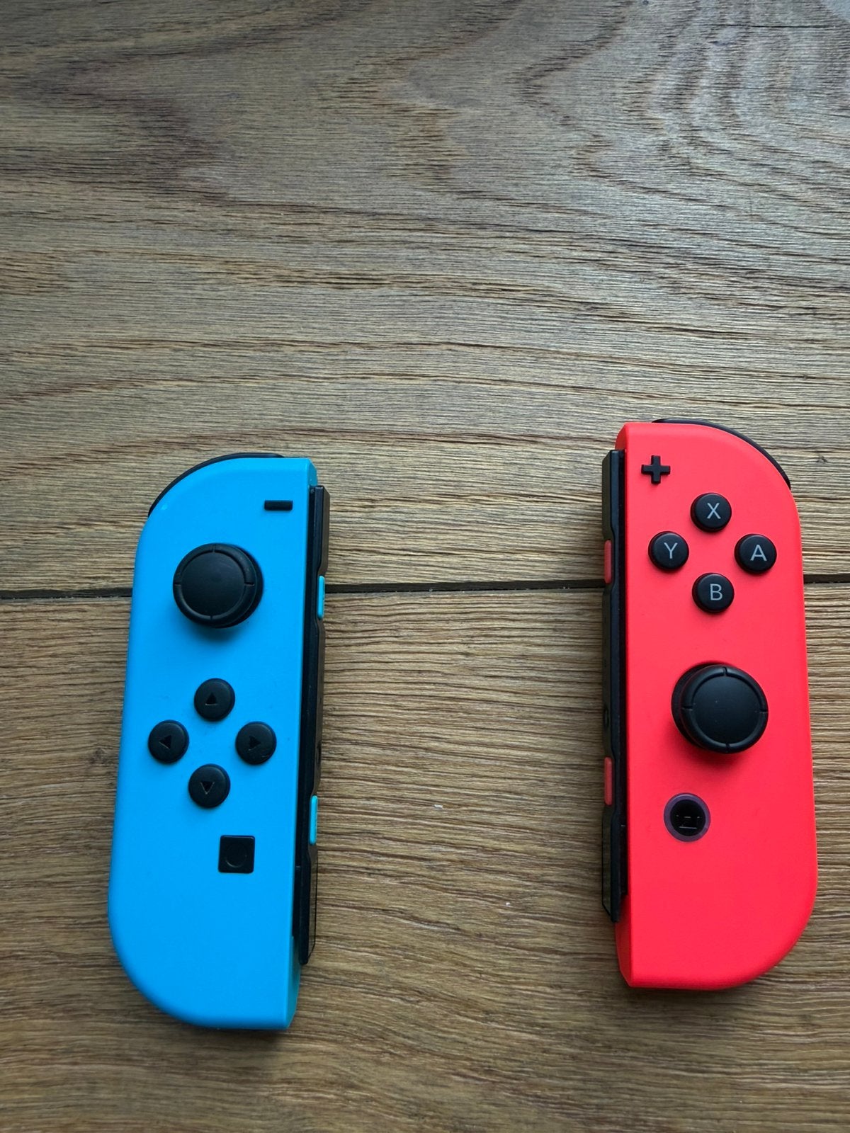 Foto 4 van Nintendo Switch + Mario Bros U Deluxe