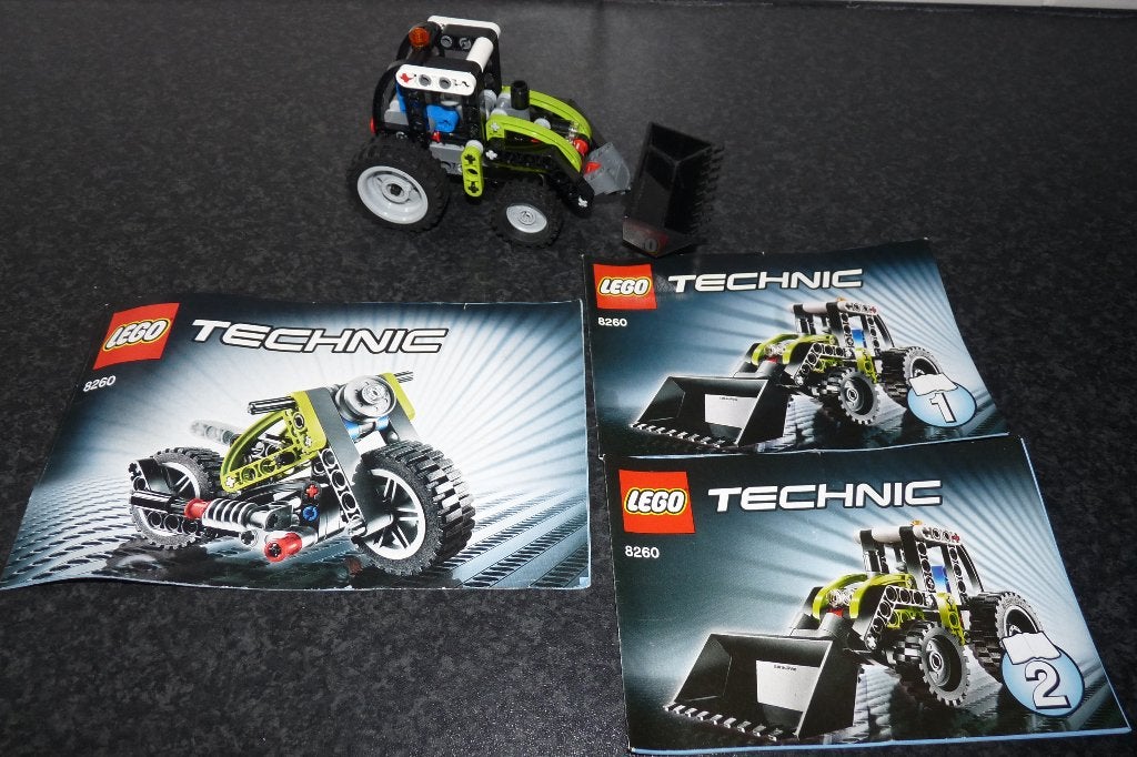 z.g.a.n Lego 8260 Technic Tractor 2 in 1, Lego, Compleet, Ophalen of Verzenden, Zo goed als nieuw