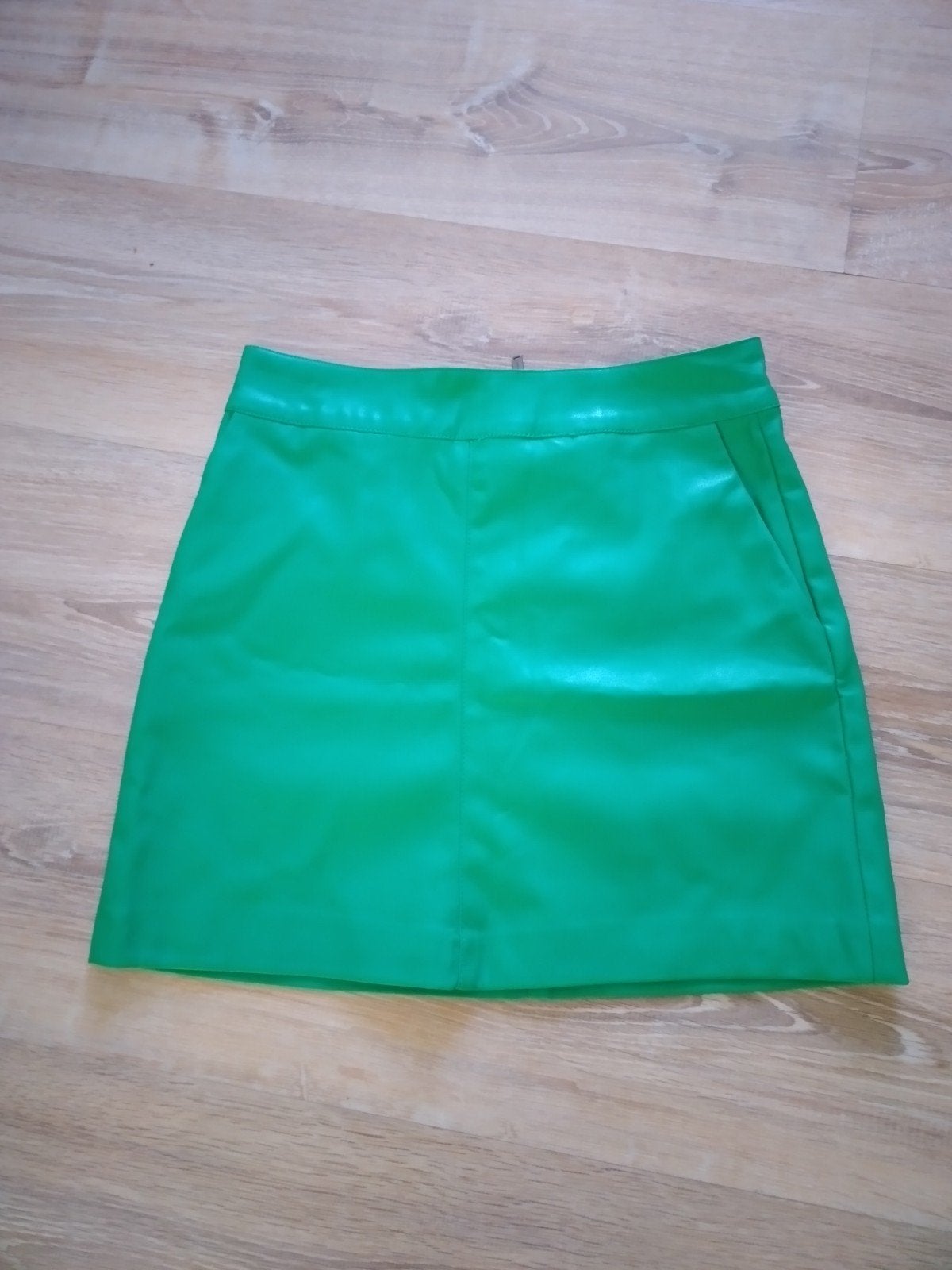 zgan leatherlook basic groen Costes rokje maat XS, Ophalen of Verzenden, Zo goed als nieuw, Costes, Maat 34 (XS) of kleiner