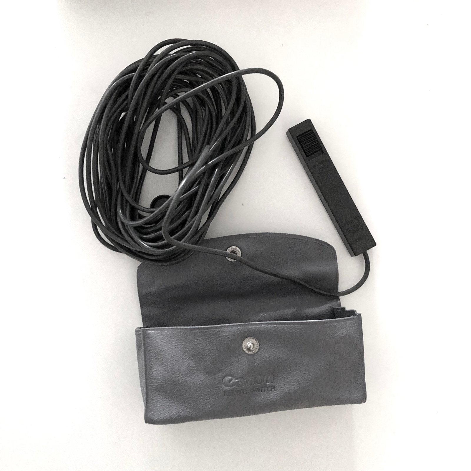 Vintage Canon Remote Switch met etui en originele doos, Canon, Afstandsbediening, Ophalen of Verzenden, Gebruikt