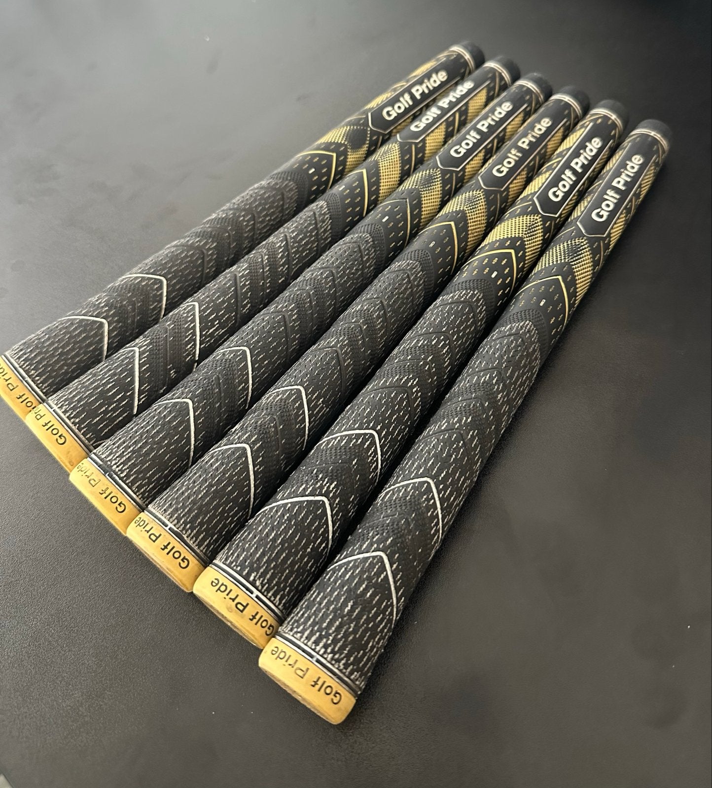 Golf Pride MCC Plus 4 Midsize Grips (6 stuks), Sport en Fitness, Golf, Ophalen of Verzenden, Zo goed als nieuw, Overige typen