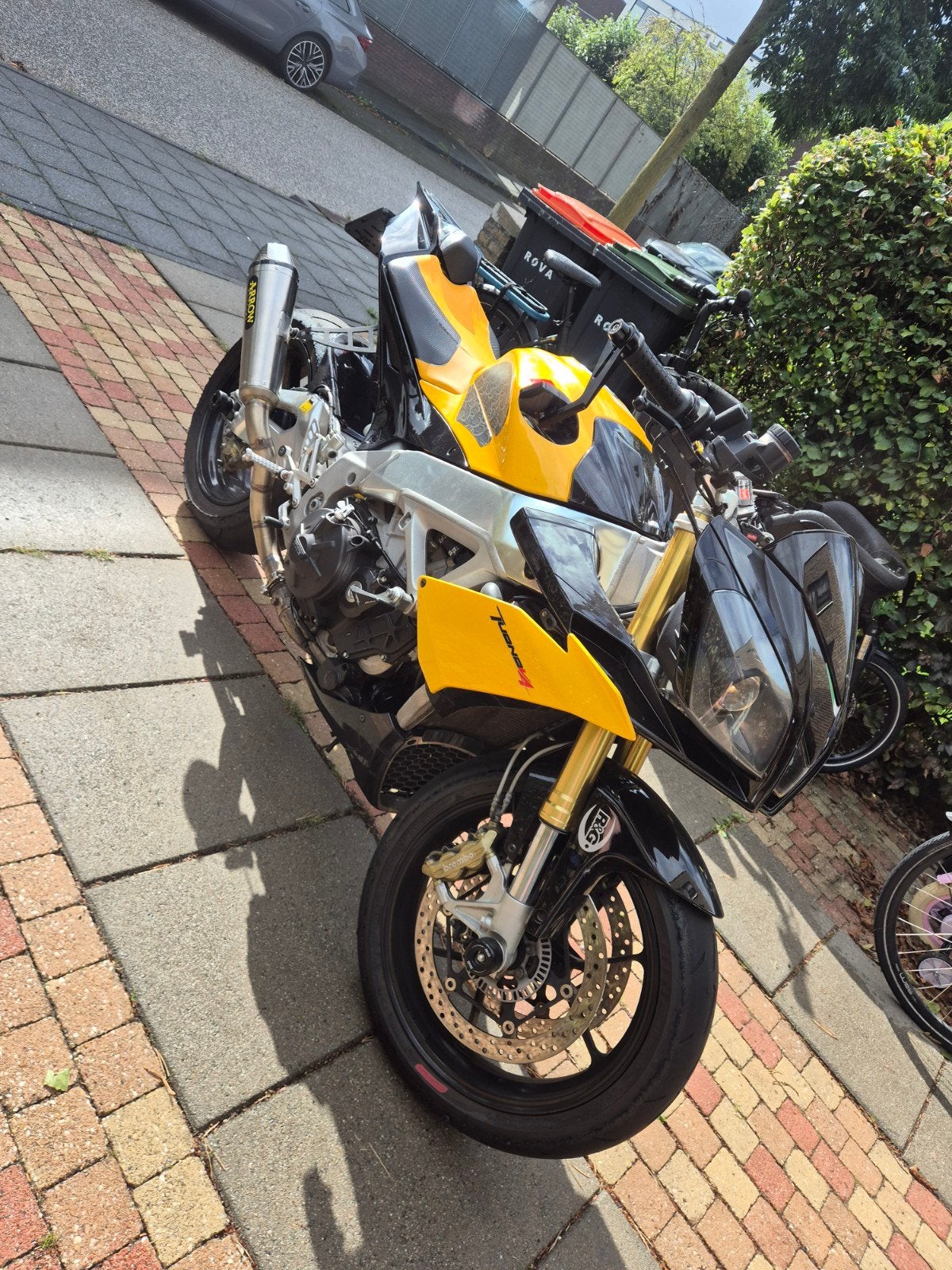Aprilia Tuono V4 APRC 2013 | Gabro | Arrow | onderhoud RSV4, Motoren, ABS, 4 cilinders, Motorrijbewijs A, Handgeschakeld
