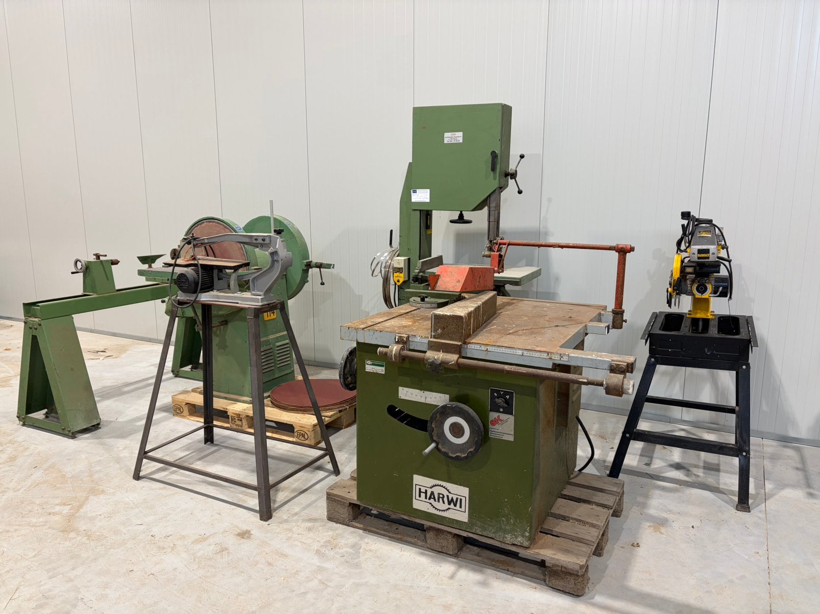 Partij houtbewerkingmachines, Ophalen, 70 mm of meer, Zo goed als nieuw, Lintzaag