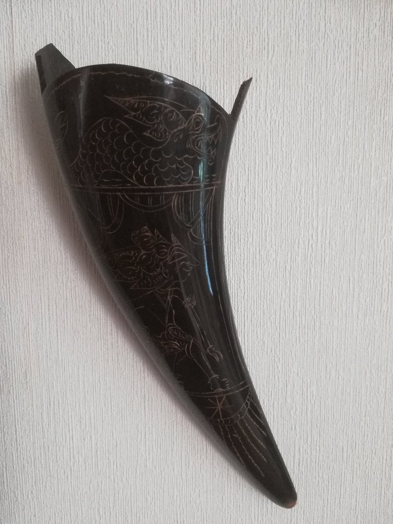 Handgesneden hoorns, Ophalen