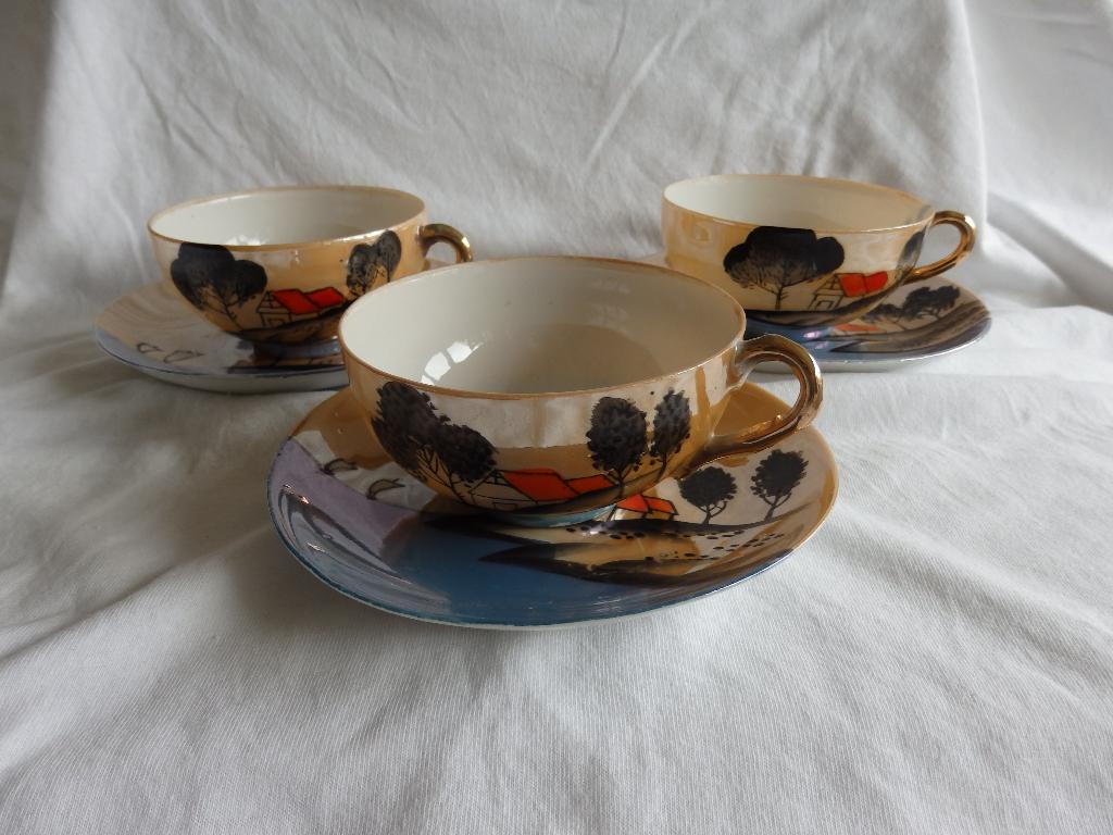 Vintage 3 Japanse thee kop en schotel Eierschaal, Ophalen of Verzenden
