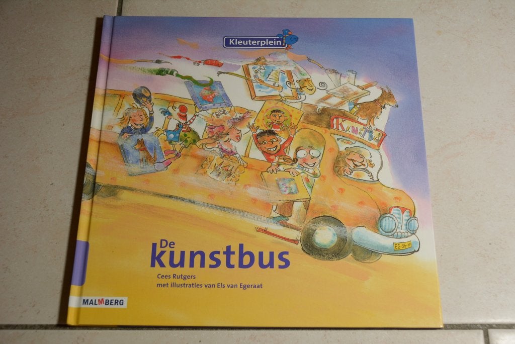 Kleuterplein De Kunstbus / Cees Rutgers, Ophalen of Verzenden, Zo goed als nieuw, Fictie algemeen, Voorleesboek