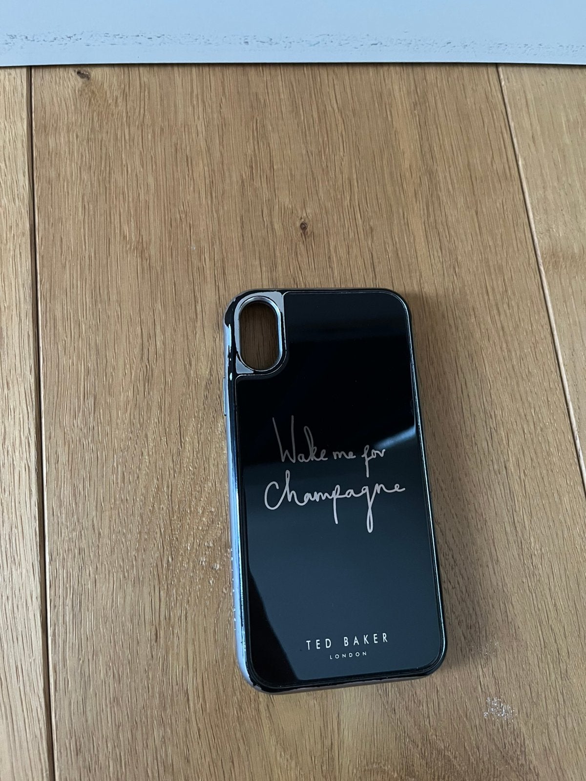 Ted baker iphone xr cover, Zwart, Verzenden, Overige merken, Frontje of Cover