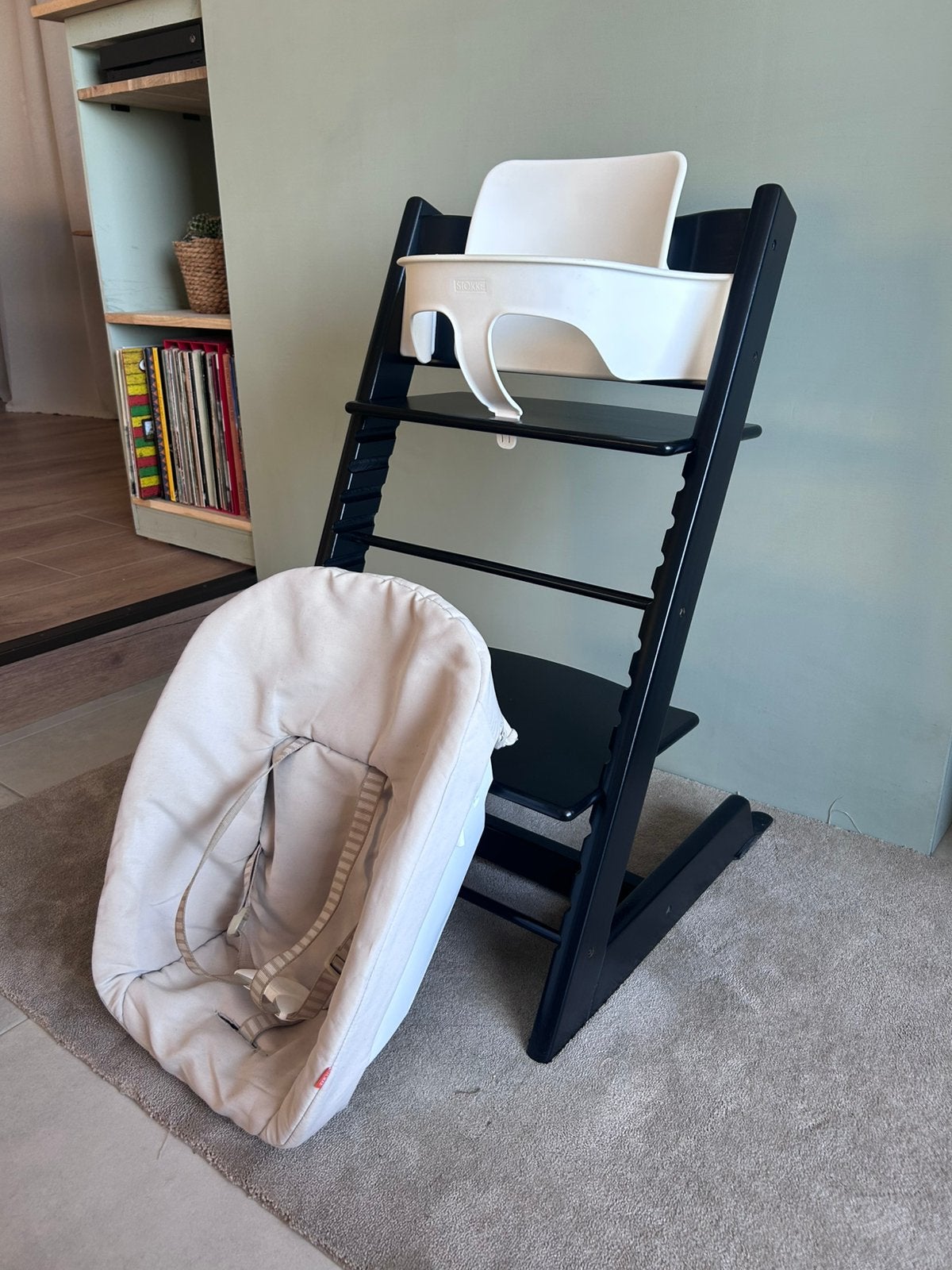 Stokke tripp trapp met newborn set, harnas, babyset, gliders, Ophalen, Zo goed als nieuw, Meegroeistoel