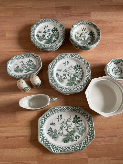 Servies Royal Staffordshire  (Engeland), Antiek en Kunst, Ophalen